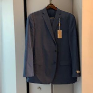 New with tags men’s Michael kors suit